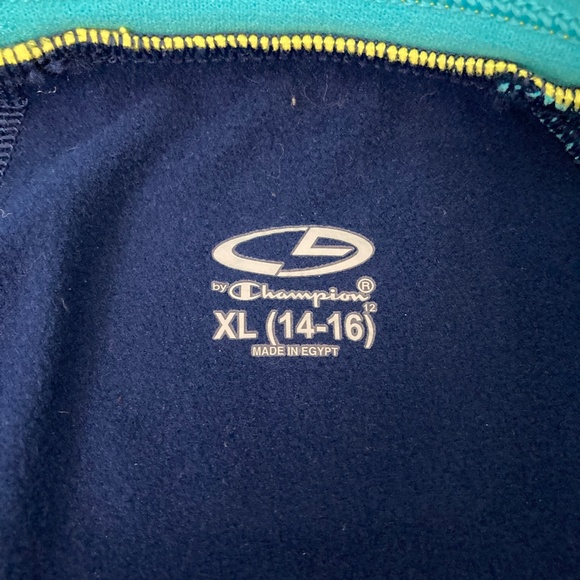 🍁 3 for $23: CHAMPION Fitted matching thermal set (14-16 Kids) - Picture 4 of 12